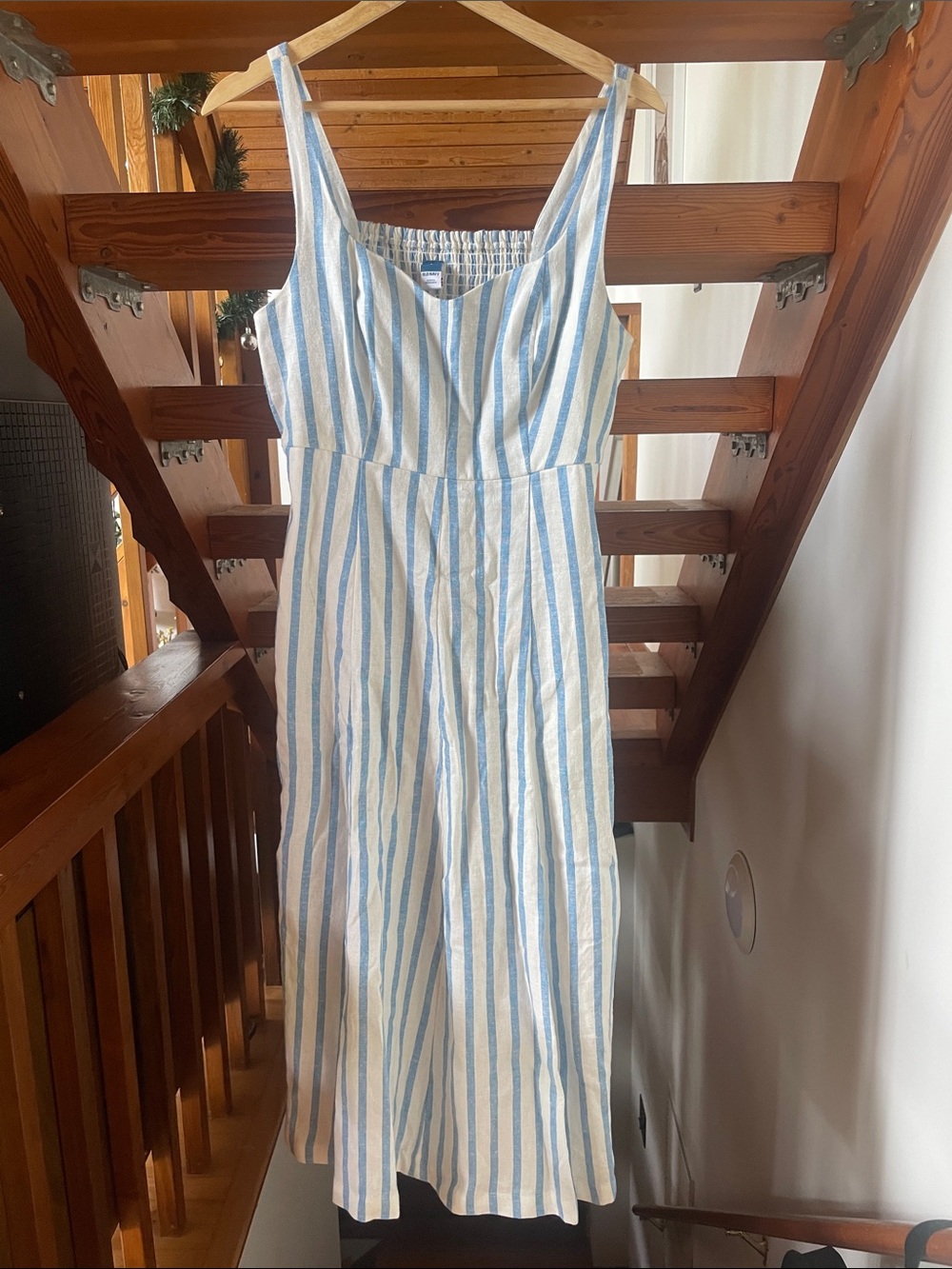 NWOT Gap/Old Navy Blue and White Vertical Stripe Sundress size Small